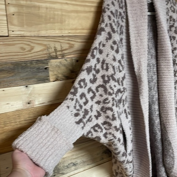 Sweet Lovely by Jen size M/L Leopard Print Open Front Cocoon Cardigan Sweater - Picture 5 of 8